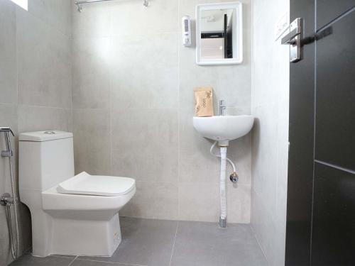 loop by zolo indiranagar bangalore