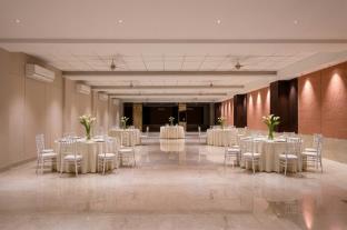 club skypark hotelandresort