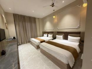 club skypark hotelandresort
