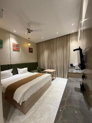 club skypark hotelandresort