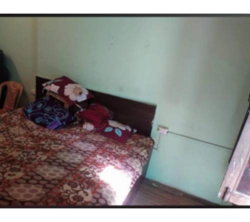 shree radhe krishna guest house