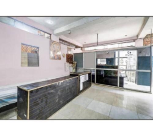 shree radhe krishna guest house