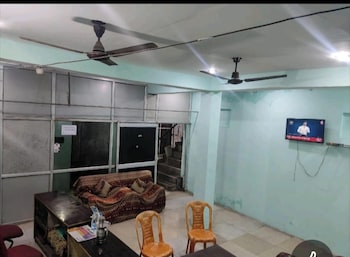 Shree Radhe Krishna Guest House,,2 star