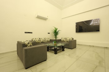 Corbett Caves Resort,,2 star