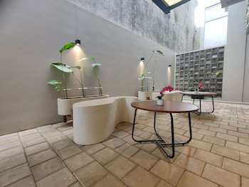The Orchid By Flat06,,2 star