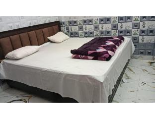 radhika sadan guest house