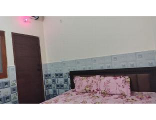 radhika sadan guest house