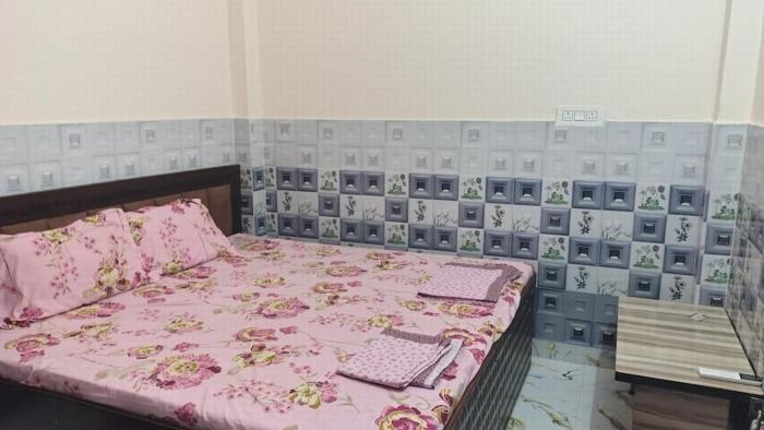 radhika sadan guest house