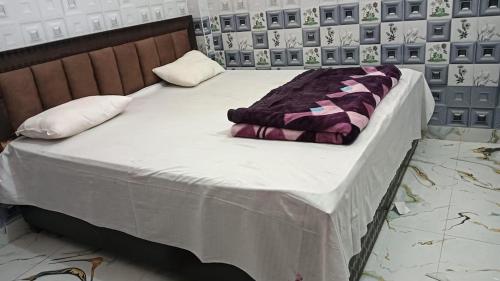 Radhika Sadan Guest House,,5 star