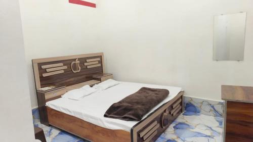 radhika sadan guest house