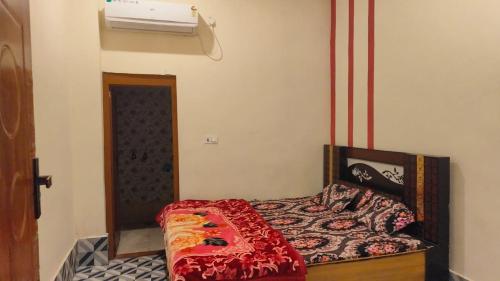 radhika sadan guest house