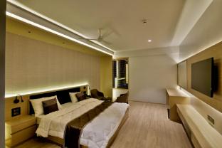 Kratos Lifestyle Club,,5 star