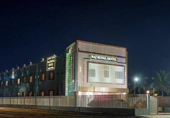 raj royal hotel