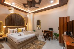 zostel varanasi