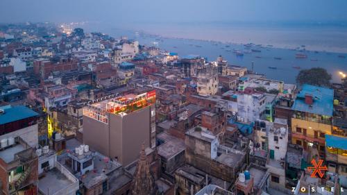 zostel varanasi