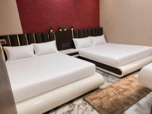 manu family guest house