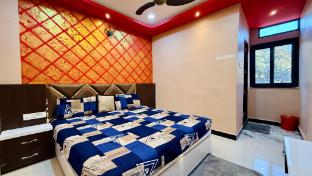 manu family guest house