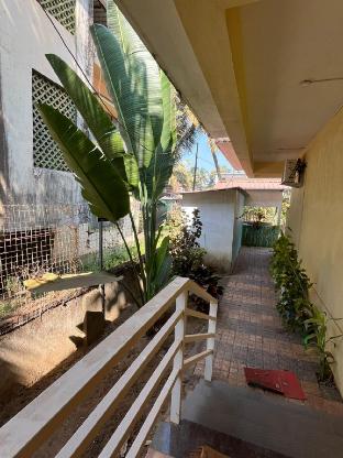 Navratna Guest House,,3 star