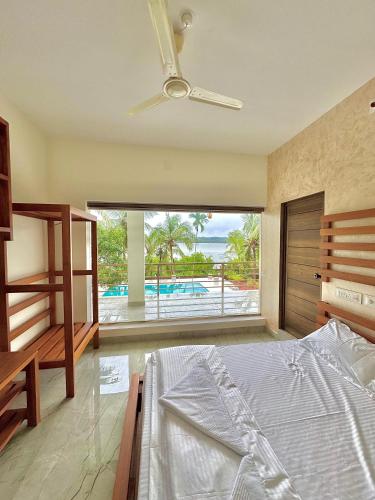 grovestay