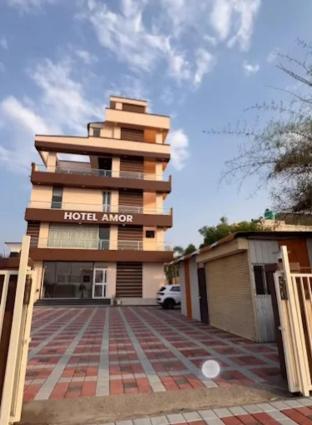 hotel amor wadgoan maharashtra