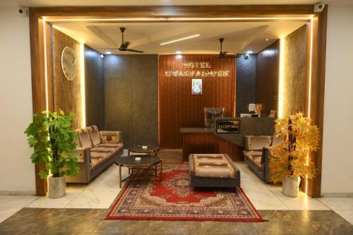 dwarkadhish guest house tharad