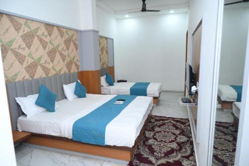 dwarkadhish guest house tharad