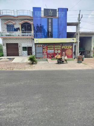 shiva family restaurant guest house