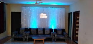shripad pure veg hotel and lodging aurangabad