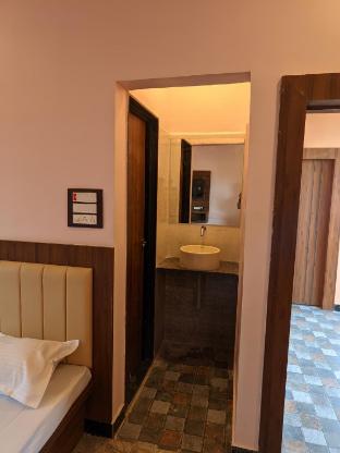 hotel vaishnavi in ellora aurangabad maharashtra