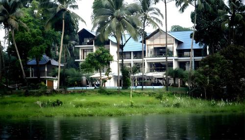 malankara palace lake view resort and spa