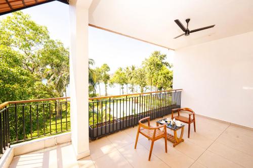 malankara palace lake view resort and spa