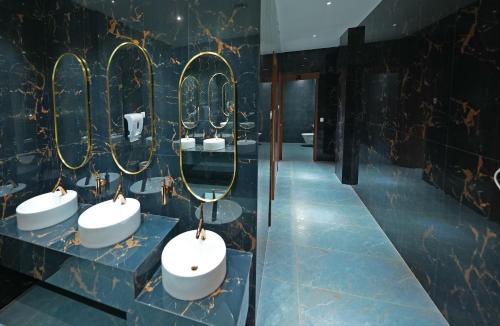 malankara palace lake view resort and spa