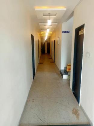Hotel Golden Residency Verul Maharashtra,,5 star