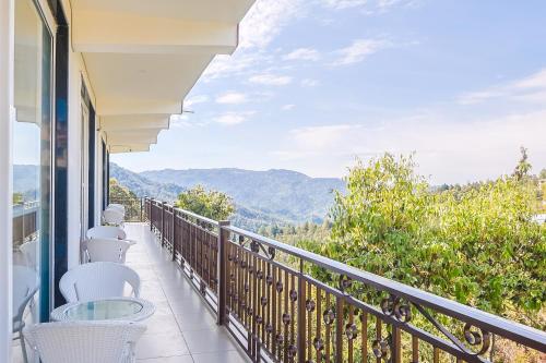 mukteshwar valley resort