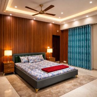 Budget Room Attached Washroom Near Square Hospital,,5 star