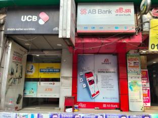budget room attached washroom near square hospital