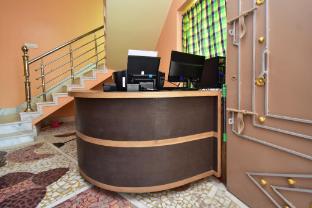 spot on barsha geust house