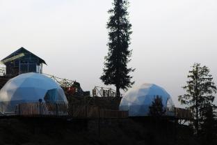 the zukhara a luxury glamping dome resort in narkanda