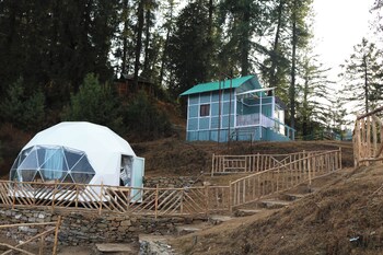 the zukhara a luxury glamping dome resort in narkanda