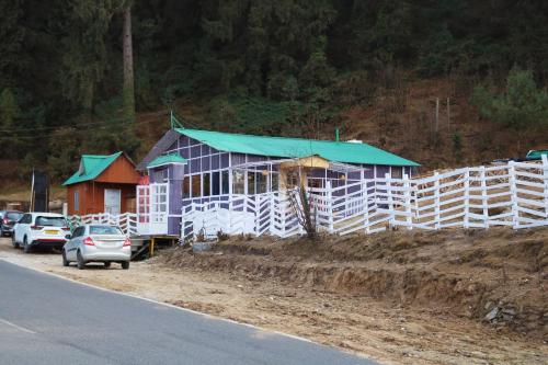 the zukhara a luxury glamping dome resort in narkanda