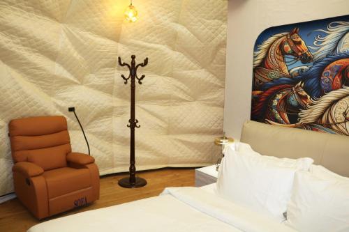 the zukhara a luxury glamping dome resort in narkanda