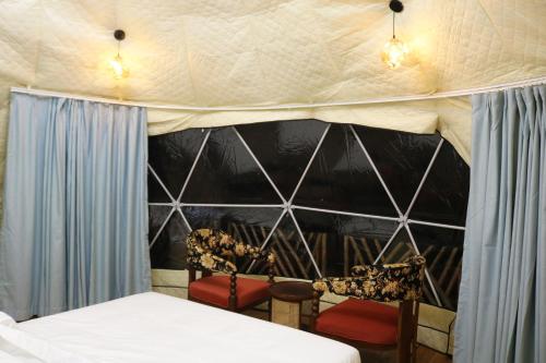 the zukhara a luxury glamping dome resort in narkanda