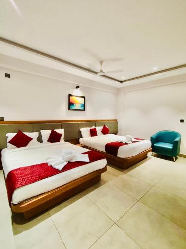 Hotel Emora Keys ,500 Mtrs From Madikeri Fort,,3 star