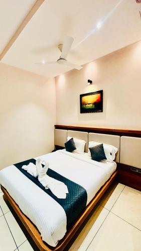 hotel emora keys 500 mtrs from madikeri fort