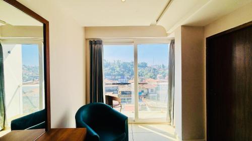 hotel emora keys 500 mtrs from madikeri fort