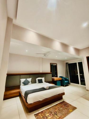 hotel emora keys 500 mtrs from madikeri fort