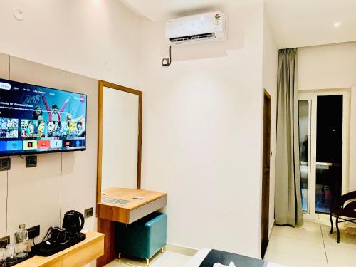 hotel emora keys 500 mtrs from madikeri fort