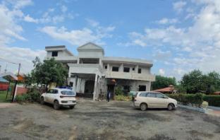 Hotel Srushti Resort Talesaman Maharashtra,,5 star