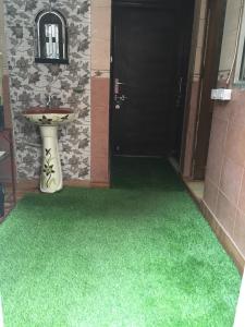 hotel royal residency