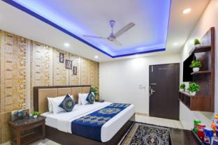 hotel royal residency